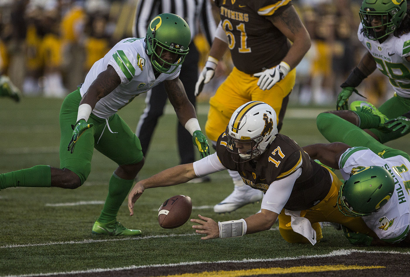 UW vs Oregon Ducks